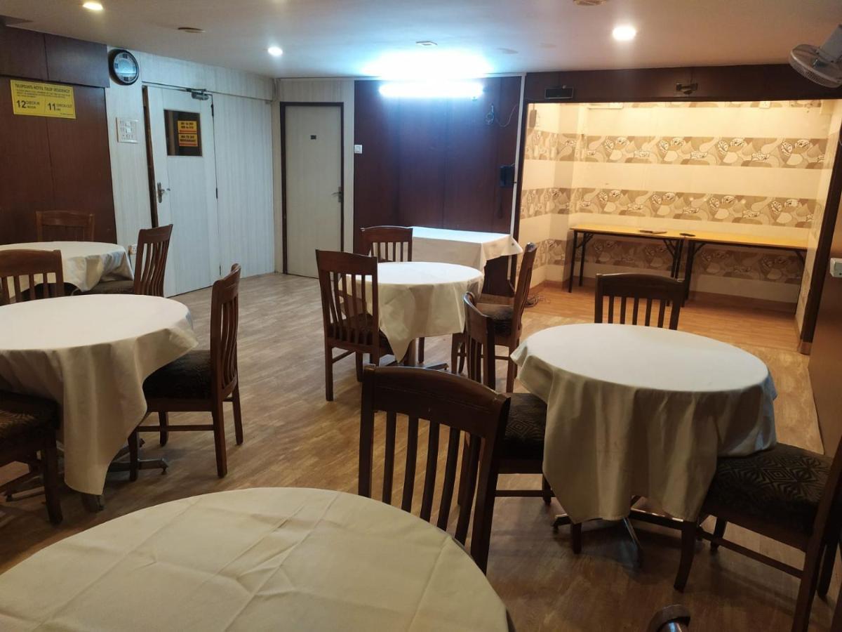 מלון מומביי Tuliip Residency מראה חיצוני תמונה