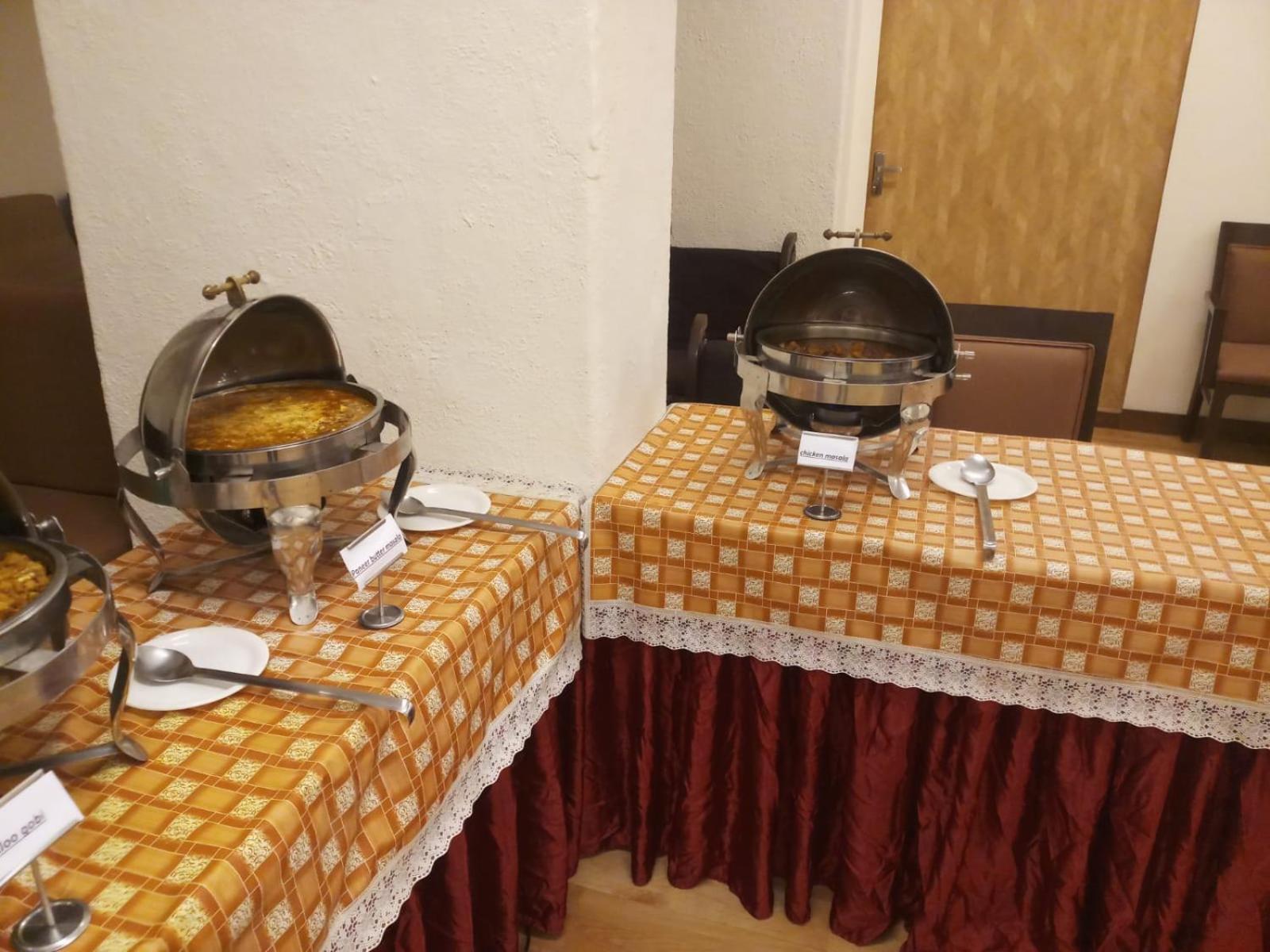 מלון מומביי Tuliip Residency מראה חיצוני תמונה