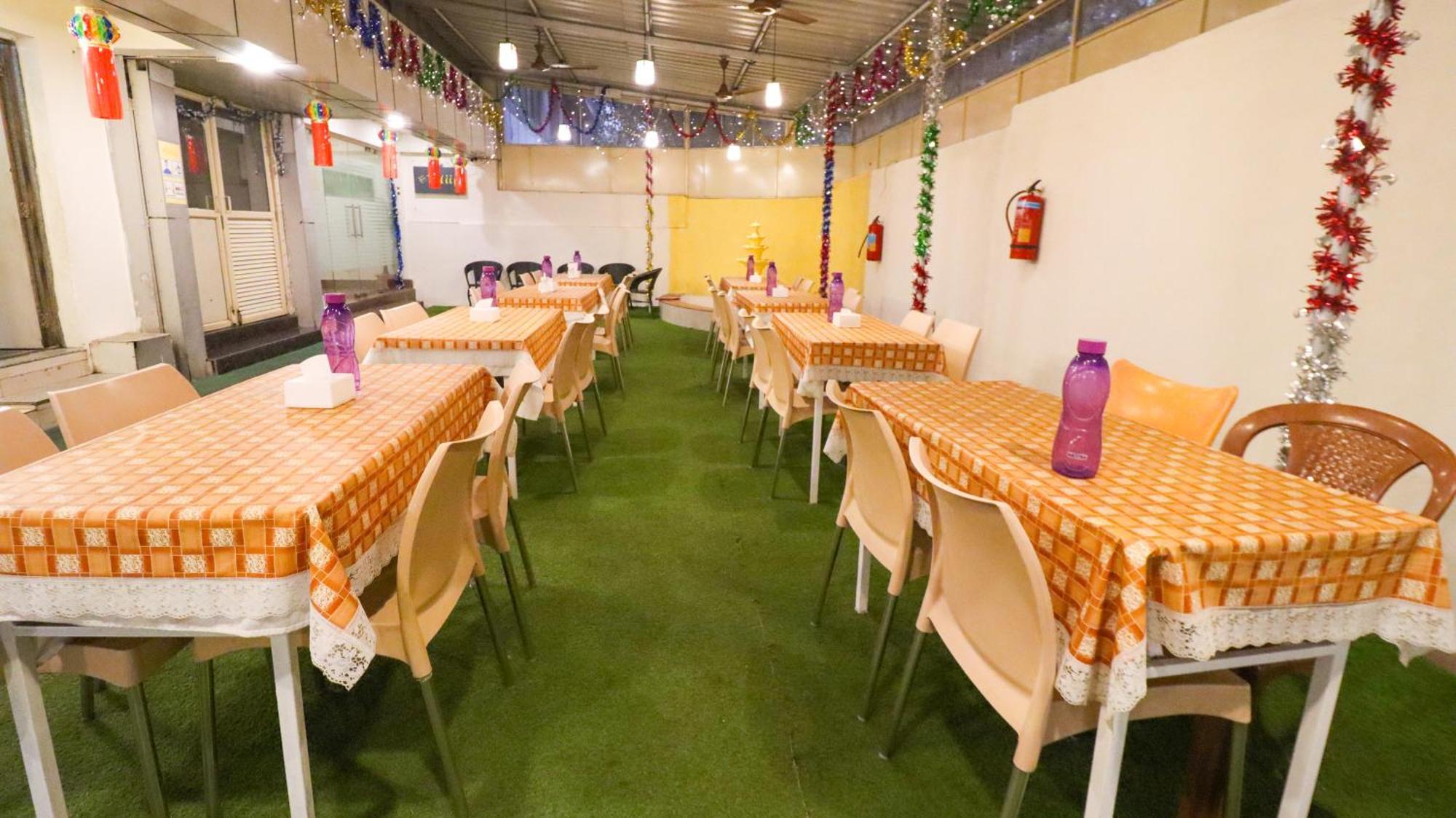 מלון מומביי Tuliip Residency מראה חיצוני תמונה
