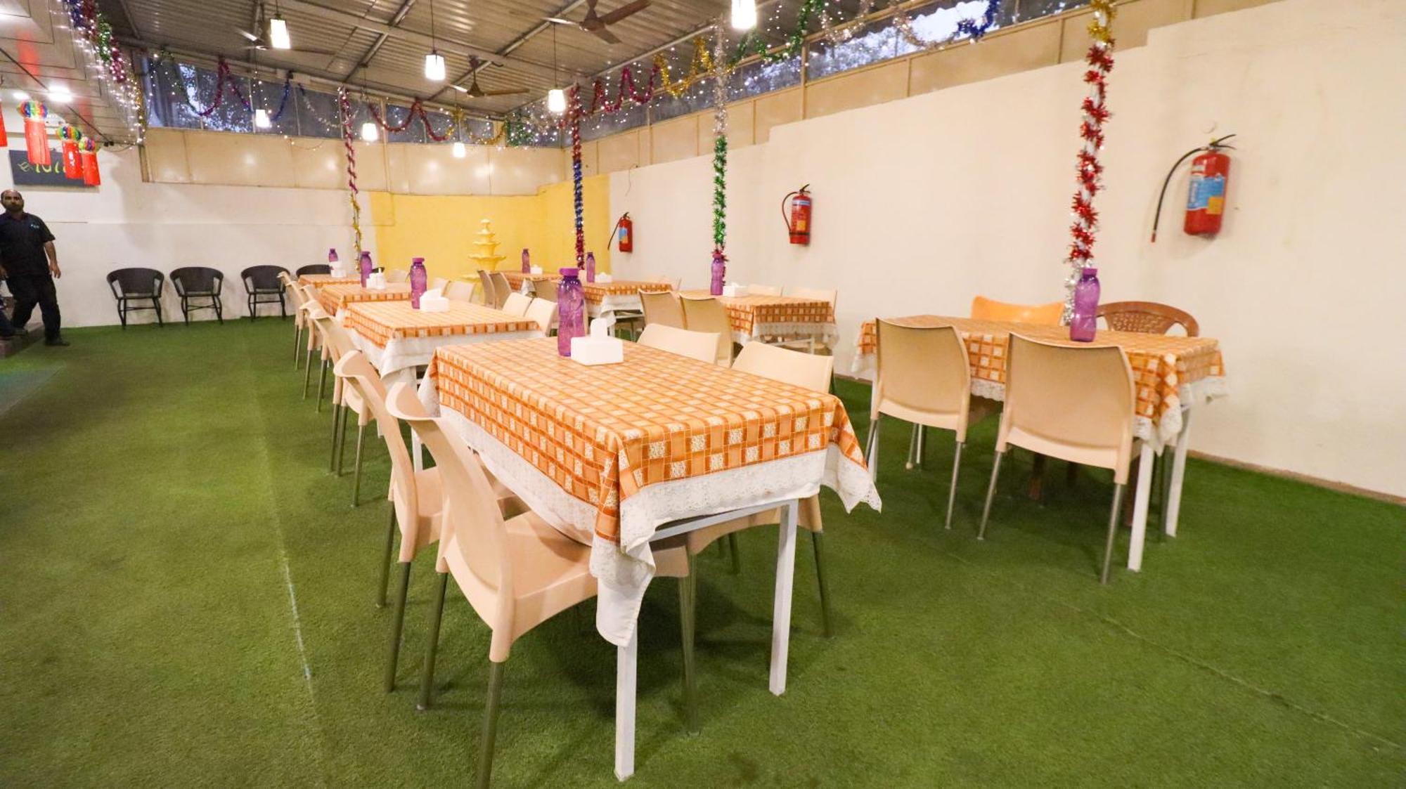 מלון מומביי Tuliip Residency מראה חיצוני תמונה