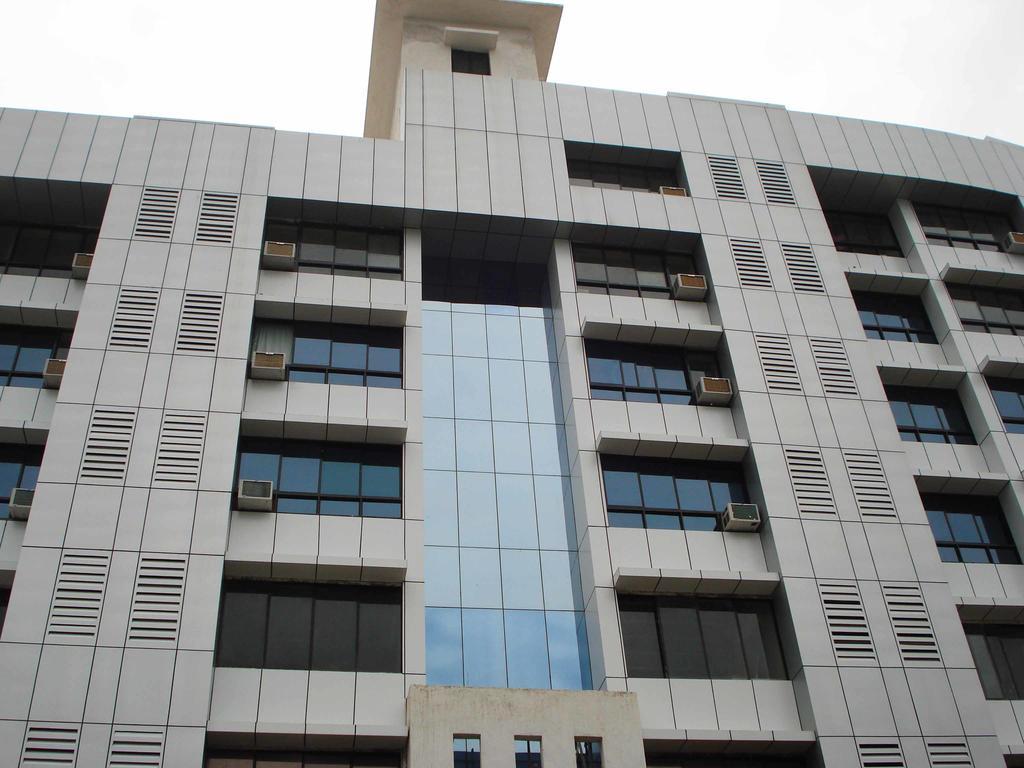 מלון מומביי Tuliip Residency מראה חיצוני תמונה